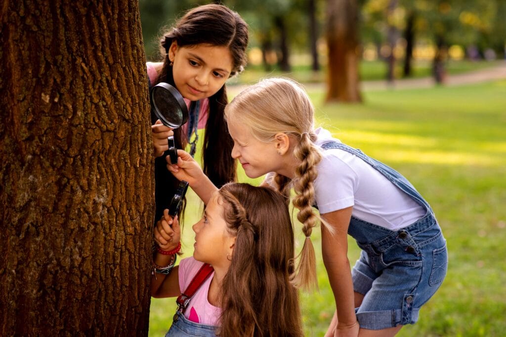 bambini e alberi 1